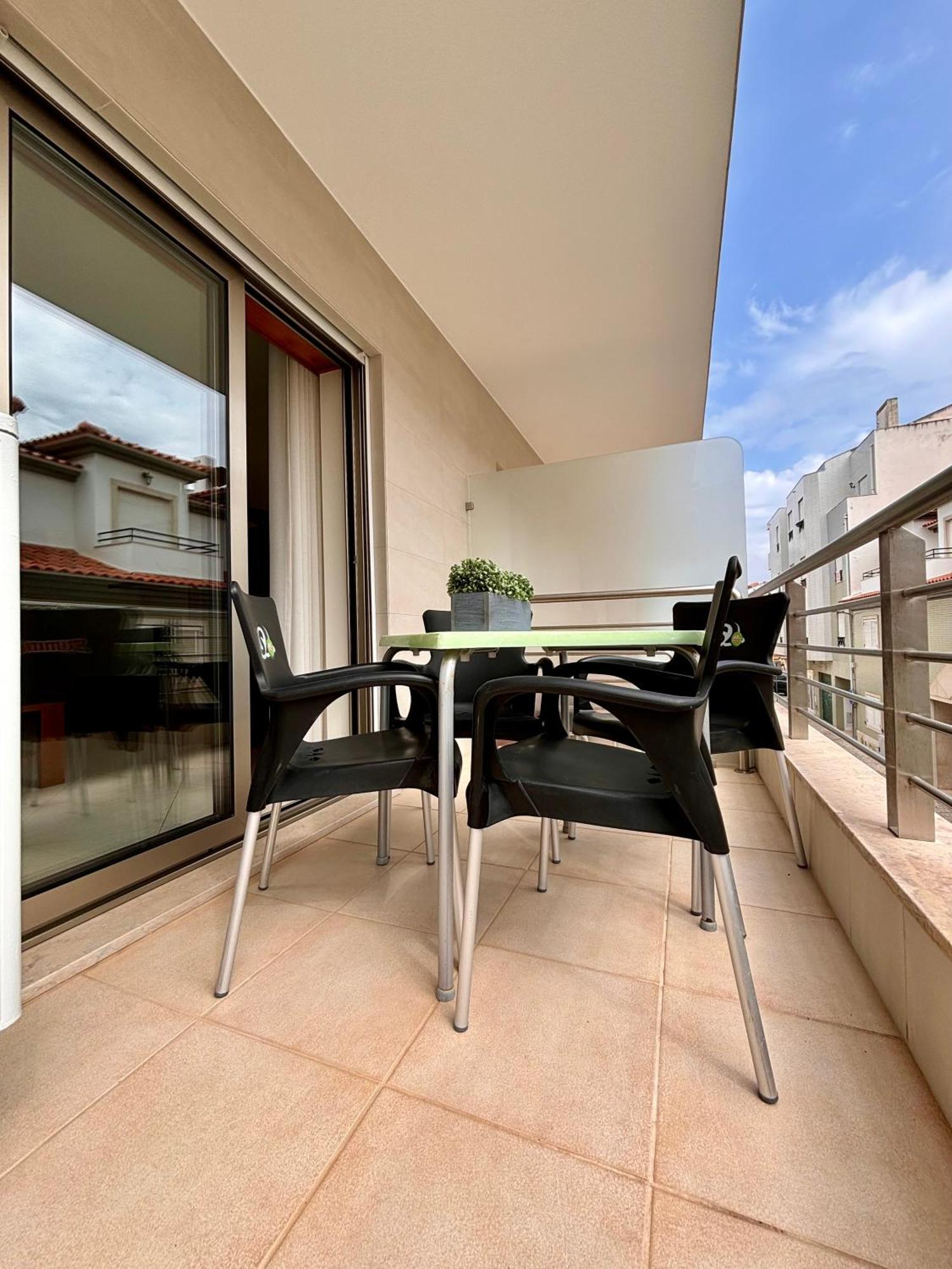 Apart. T2- Perola Do Marques - São Martinho do Porto Exterior foto